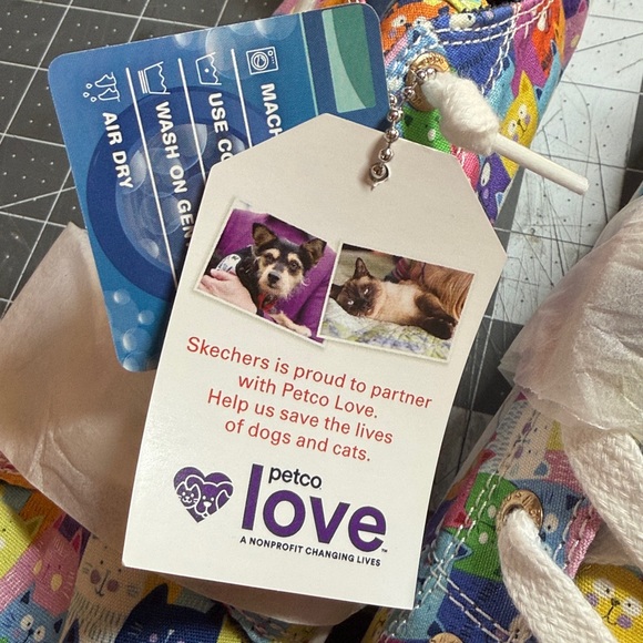 Skechers women’s  Multicolor Cat Sneakers “Bob’s” size 9US/39EU - Picture 5 of 8